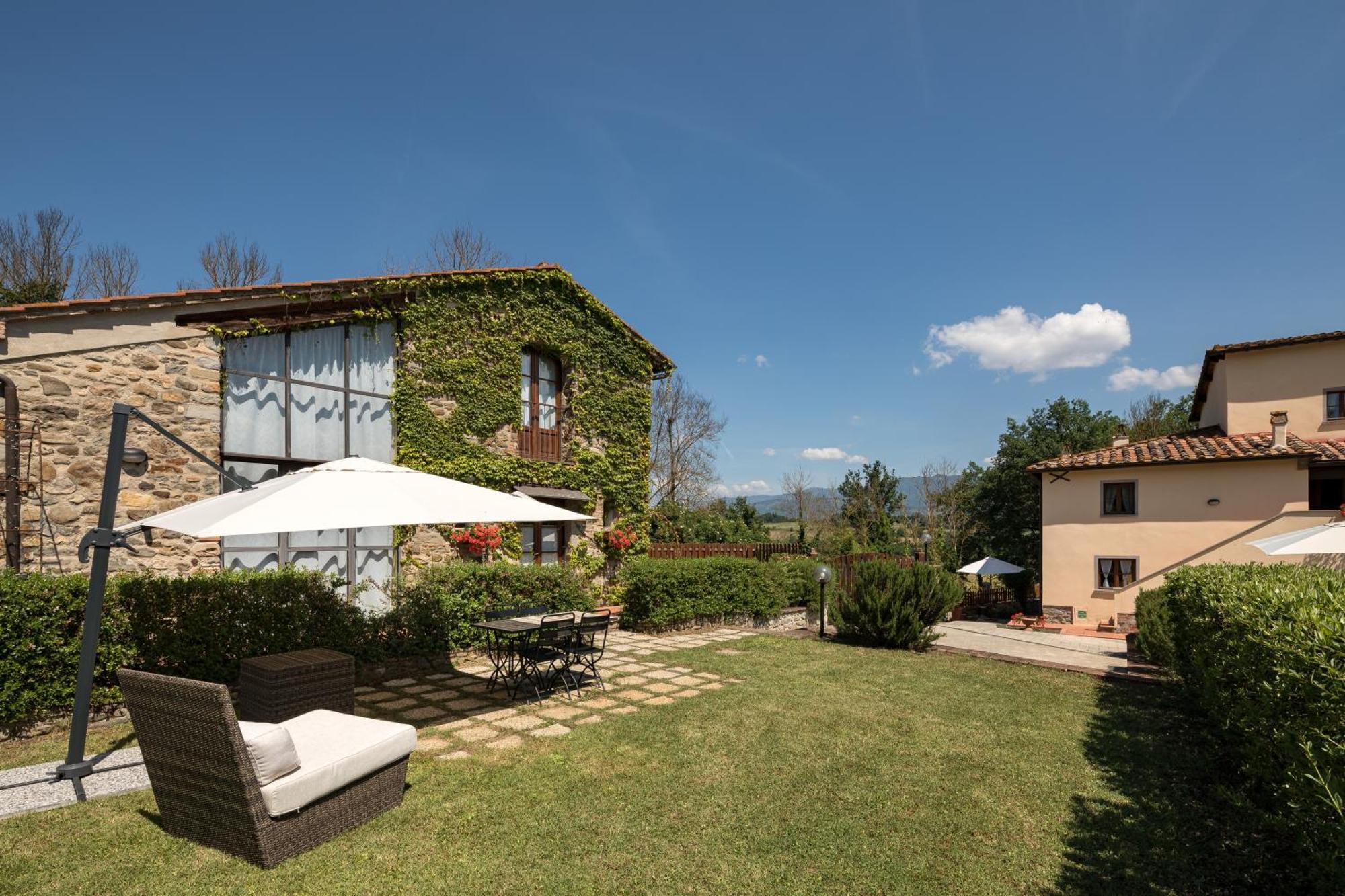 Borgo Santa Maria In Valle Laterina Exterior foto